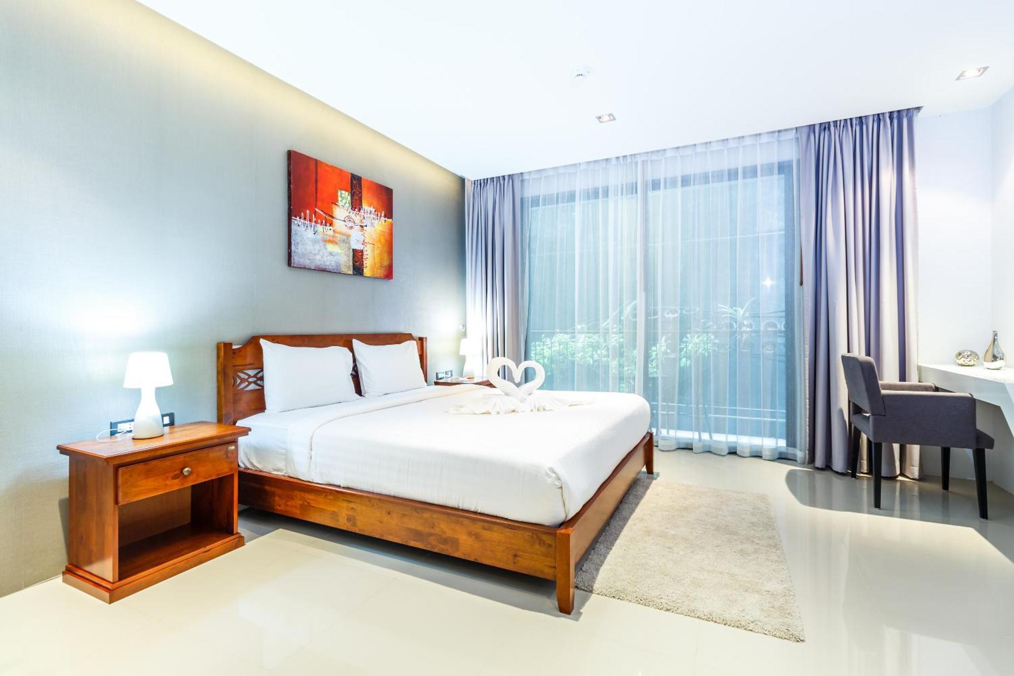 Private Apartment At Emerald Terrace Patong Exteriör bild